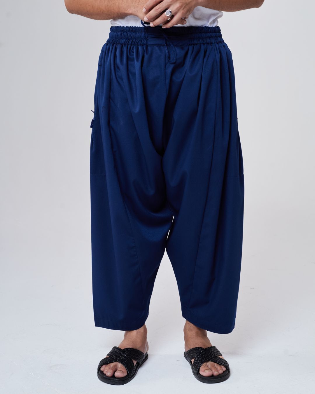 BAGGY PANTS